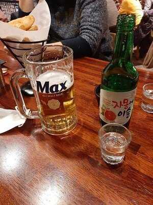 교촌치킨 홍대점