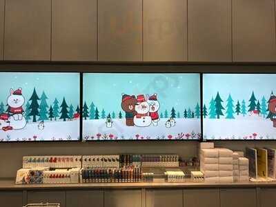 라인프렌즈 카페 가로수길점