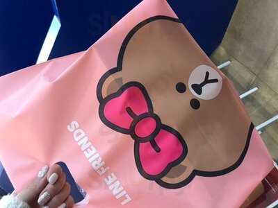 라인프렌즈 카페 가로수길점