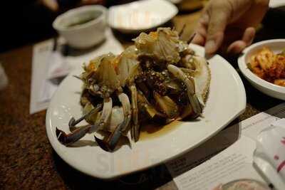 프로 간장 게장 신사점