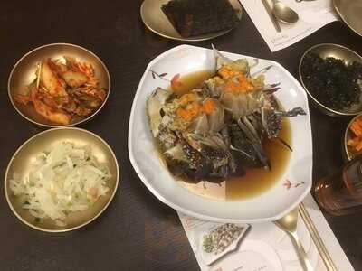 프로 간장 게장 신사점