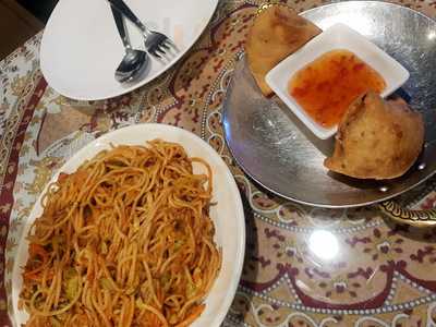 에베레스트 커리월드레스토랑