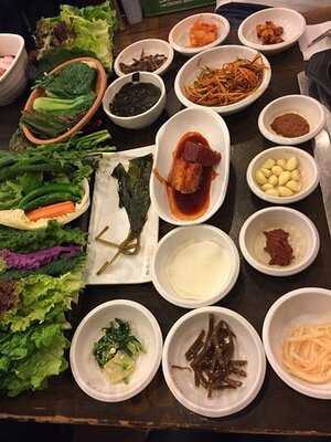 원조 쌈밥집 논현 본점