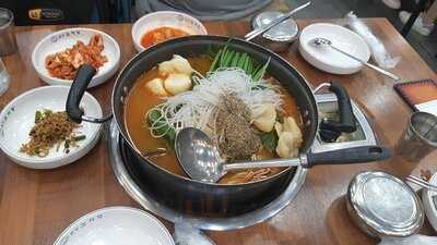 원당감자탕 명동2호점