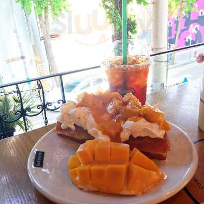 빈스빈스 커피 가로수길점