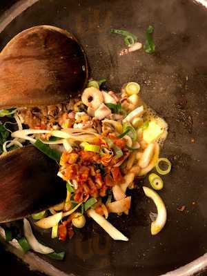 유가네 닭갈비 명동1호점