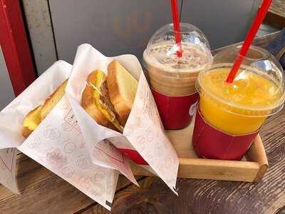 이삭토스트 홍대점