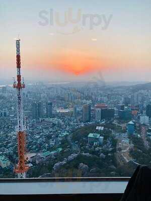 한쿡 N서울타워점