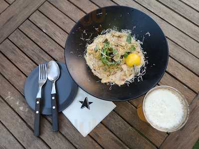 서울리스타 커피&펍