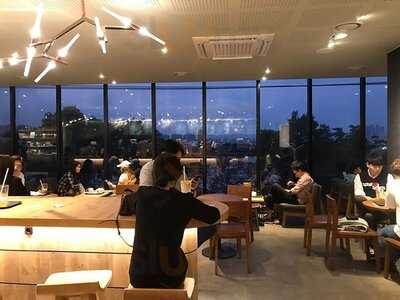 스타벅스 - 대구 수성호수r점