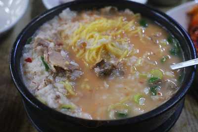시골돼지국밥