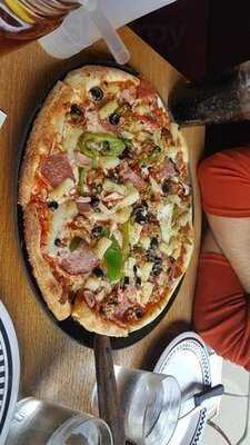 브릭 오븐 뉴욕 피자