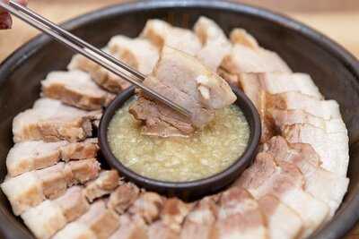 택대리네 인사동마늘보쌈