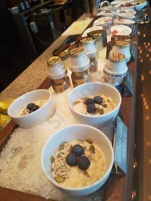 코너스톤, 파크 하얏트 서울