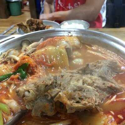 한옥집 김치찜 서대문본점
