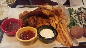 문어치킨앤육회포차