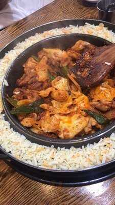 유가네닭갈비 홍대1호점