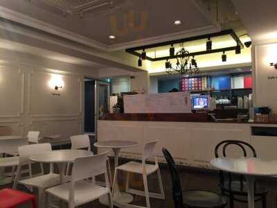 카페 드 파리 가로수길점