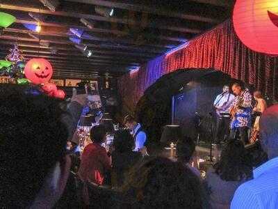 제이제이 마호니즈