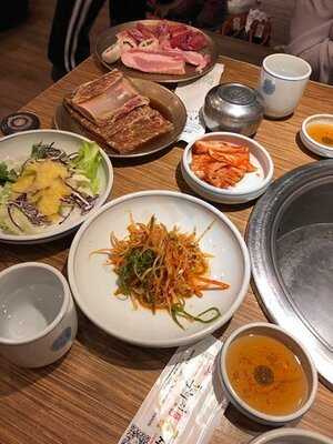 왕비집 명동2호점