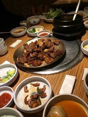 왕비집 명동2호점