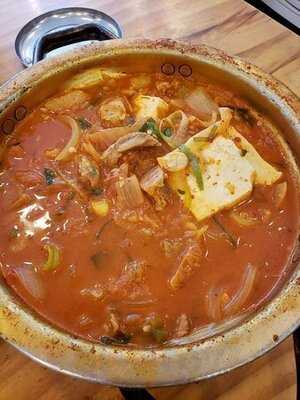 김북순 큰남비집