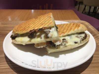 더브라운 대구범어점