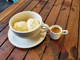 엘큐엘 터쿼이즈