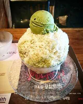 커피 스미스 이태원점