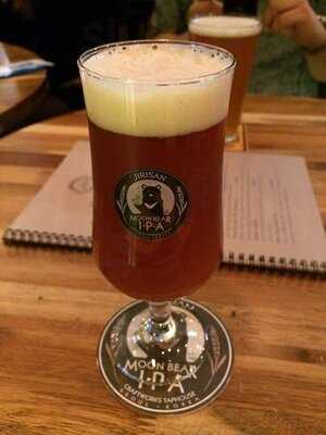 크래프트 웍스 탭하우스 앤 비스트로