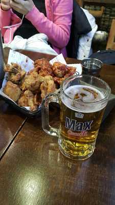 네네치킨 이대점