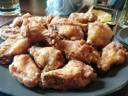 네네치킨 이대점