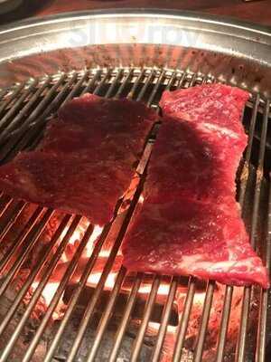 투뿔 등심 논현2호점