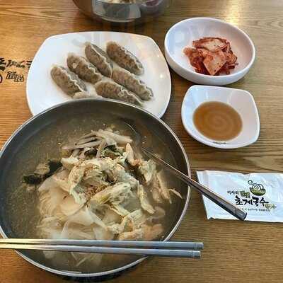 미사리 밀빛 초계국수 코엑스몰점