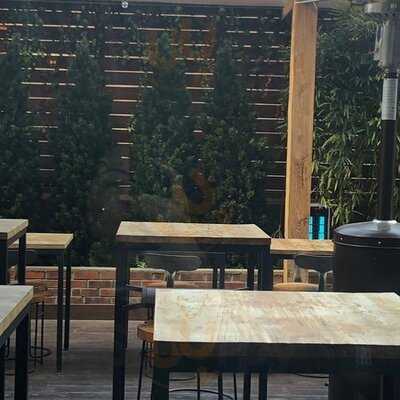 탭퍼블릭 - 이태원점