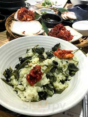 산중식당