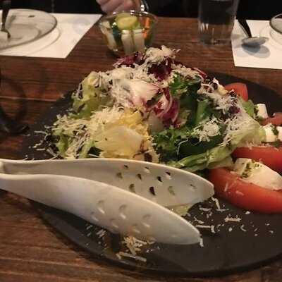 도치 피자 장충점