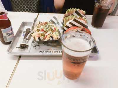 다운타우너 한남점