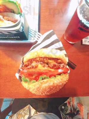 다운타우너 한남점