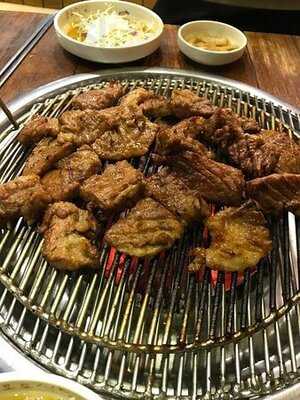 포도식당 압구정점