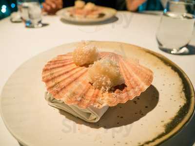 다이닝인스페이스