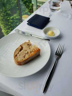 다이닝인스페이스