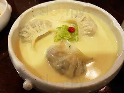 자하손만두 본점