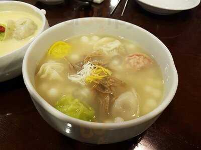 자하손만두 본점