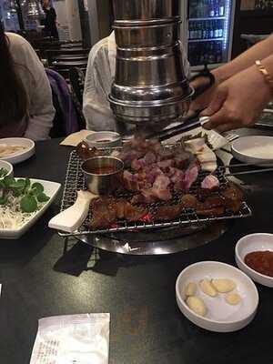 흑돈가 명동직영점