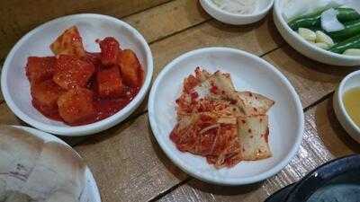 부산 돼지국밥&수육