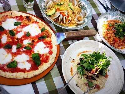 레드브릭 비스트로