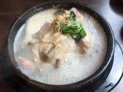 고려 삼계탕 세종로점