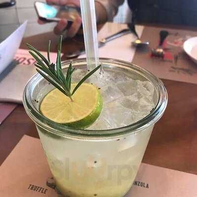 더플레이스 코엑스몰점