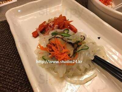 진진바라 여의도점